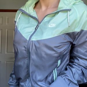 Nike zip up